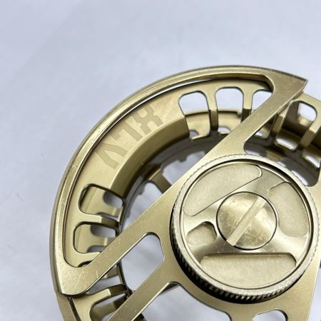  VISION ヴィジョン フライリール 箱、ソフトケース付 VLV34 XLV