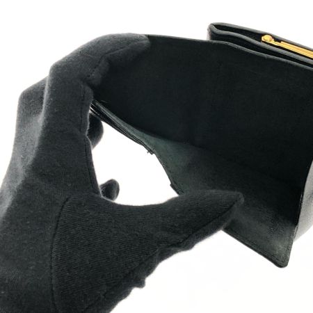  IL BISONTE イルビゾンテ レディース 三つ折り財布 がま口財布 コンパクトウォレット 牛革 イタリア製 ブラック