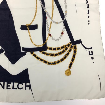  CHANEL シャネル スカーフ ホワイト×ブラック マドモアゼル ビジュー ホワイト×ブラック