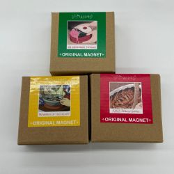 ▼▼  ジブリパーク限定マグネット3点セット 鍋焼きうどん メイのお弁当箱 ニシンとカボチャのつつみ焼き Aランク