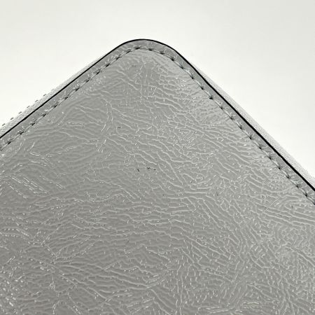  Kate Spade ケイトスペード 長財布 ブリジット クリンクル パテント ラージ コンチネンタル ウォレット KM549