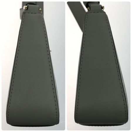  MICHAEL KORS マイケルコース バッグ ジェット セット トラベル ポーチ 布袋付  35S1GTVC3B ホワイト