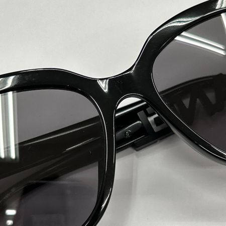  CHANEL シャネル サングラス スクエア シェイプ 5422-B-A C.501/T8 ブラック