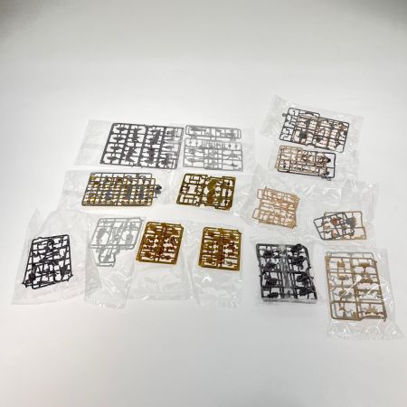   コトブキヤ メガミデバイス 朱羅 玉藻ノ前 白面金毛 プラモデル 特典なし