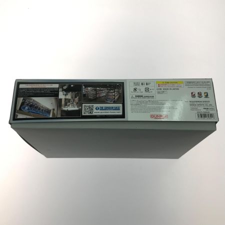  BANDAI ガンダムべース限定 MG 1/100 RX-78-2  Ver.3.0 チタニウムフィニッシュ 機動戦士ガンダム (5061641)