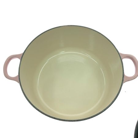  LE CREUSET ルクルーゼ ホーロー両手鍋 ココットロンド 24cm シフォンピンク