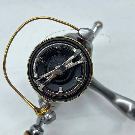  SHIMANO シマノ スピニングリール TWIN POWER C3000HG 03370