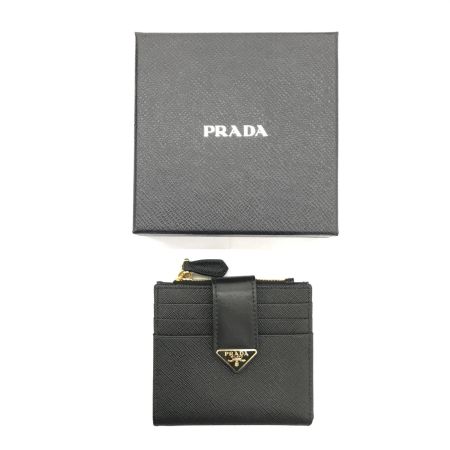  PRADA プラダ 財布 2つ折り財布  サフィアーノ　1ML047 2DYG