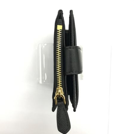  PRADA プラダ 財布 2つ折り財布  サフィアーノ　1ML047 2DYG