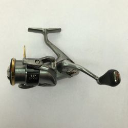 ▼▼ SHIMANO シマノ スピニングリール 15ツインパワー2500HGS 03368 Bランク