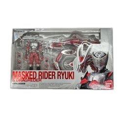 ▼▼  S.H.Figuarts 仮面ライダー龍騎＆ドラグレッダーセット 「仮面ライダー龍騎」 Bランク