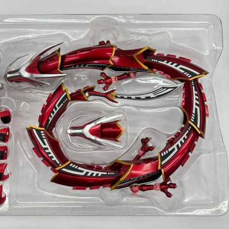   S.H.Figuarts 仮面ライダー龍騎＆ドラグレッダーセット 「仮面ライダー龍騎」
