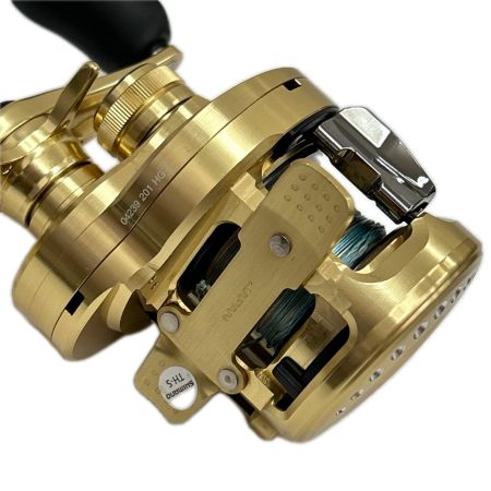 SHIMANO シマノ ベイトリール 21カルカッタコンクエスト201HG 042392