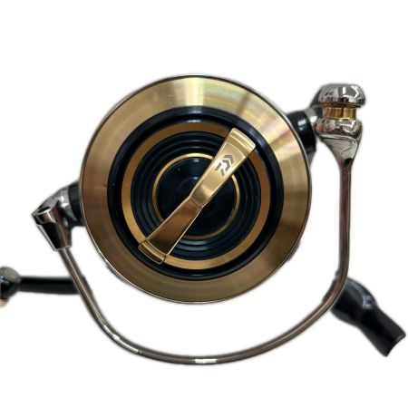 DAIWA ダイワ スピニングリール 20ソルティガ2000H 309516-001576