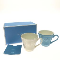 Wedgwood ウェッジウッド Festivity マグカップ 2個セット 箱入り Aランク