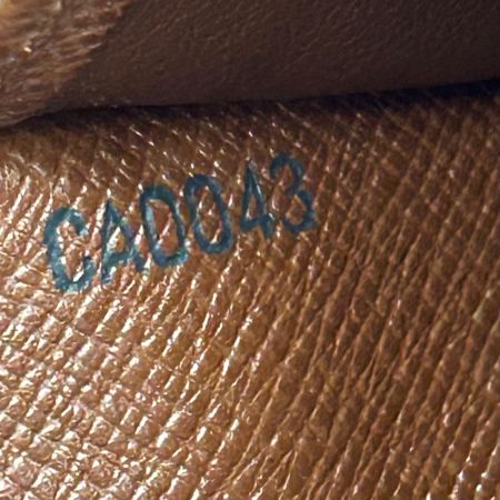 LOUIS VUITTON ルイヴィトン 2つ折り財布 モノグラム ポルトビエ・6カルトクレディ M60929 ブラウン