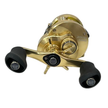 SHIMANO シマノ ベイトリール 21 カルカッタコンクエスト201HG 04239