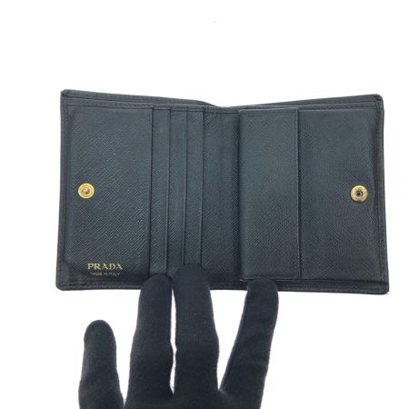 PRADA プラダ レディース 二つ折り財布 サフィアーノ レザー 1MV204 ブラック