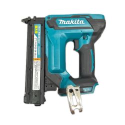MAKITA マキタ 充電式面木釘打 コードレス式 18v FN350D グリーン Bランク