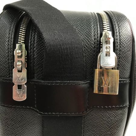  LOUIS VUITTON ルイヴィトン タイガ リポーター ショルダーバッグ アルドワーズ M30152 グレー