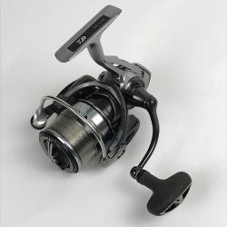 ■■ DAIWA ダイワ 18 CALDIA カルディア LT2500-XH スピニングリール 00056041 Aランク