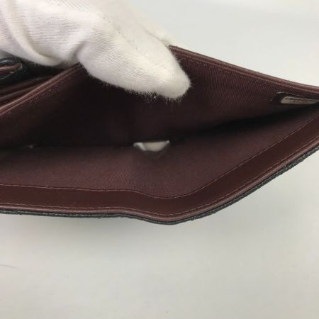 CHANEL シャネル 3つ折り財布 マトラッセ キャビアスキン ココマーク A84401 ブラック