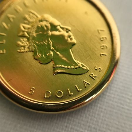   K24 コインネックレス K18 キャッチ カナダ エリザベス2世 1997 メイプルリーフ 1/10oz 総重量 3.8g