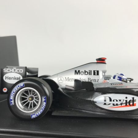   フィギュア F1 マクラーレン メルセデス デビッド・クルサード 1/18 MP4-19