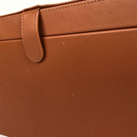  Dyson ダイソン ヘアードライヤー ヘアースタイラー airwrap Volume+Shape HS01