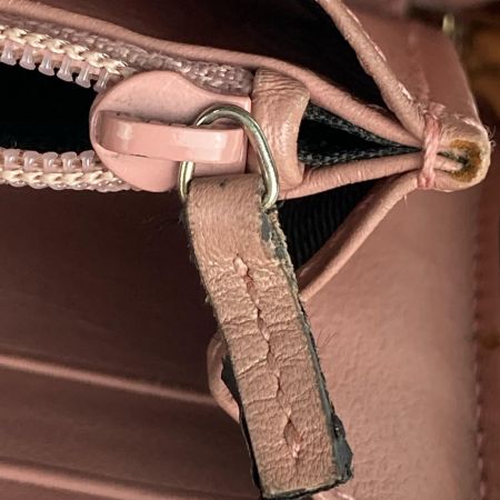  GUCCI グッチ マイクログッチシマレザー ラウンドファスナー財布 長財布 449391 くすみピンク