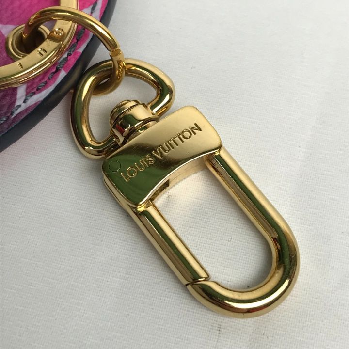 中古】 LOUIS VUITTON ルイヴィトン ポルト クレ・イリュストレ グラデーション キーホルダー バッグチャーム 箱付 M00665  パープル x ピンク｜総合リサイクルショップ なんでもリサイクルビッグバン オンラインストア