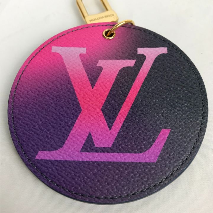 LOUIS VUITTON ルイヴィトン ポルト クレ・イリュストレ グラデーション キーホルダー バッグチャーム 箱付 M00665 パープル x  ピンク｜中古｜なんでもリサイクルビッグバン