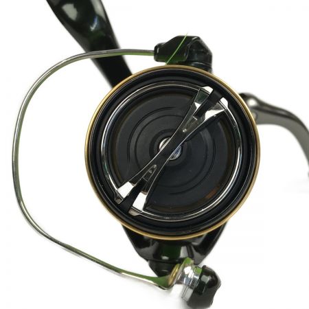  SHIMANO シマノ カーディフ CI4+ C3000MHG スピニングリール 箱付 03935