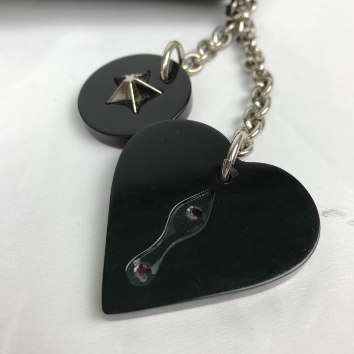 Christian Louboutin クリスチャンルブタン LOVE クラッチバッグ 