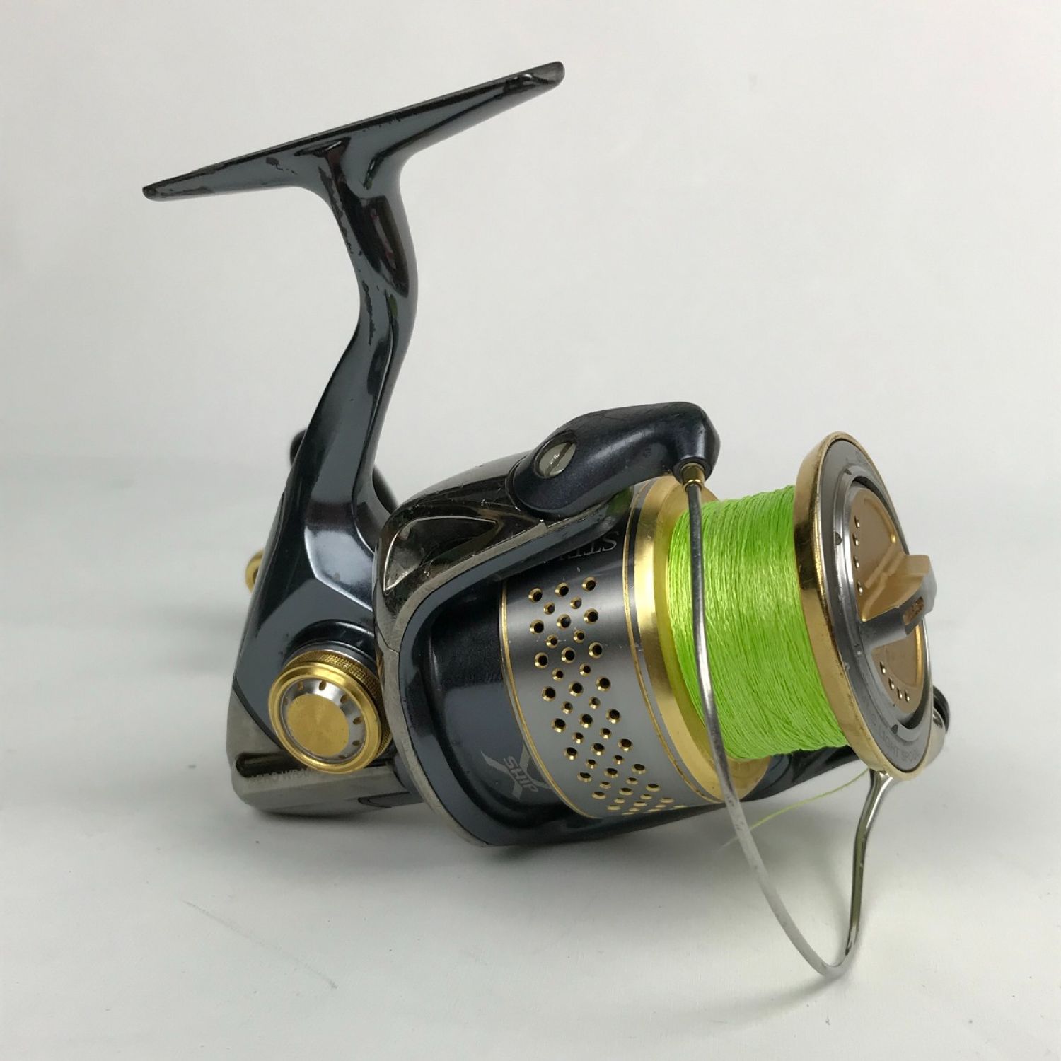 中古】 SHIMANO シマノ スピニングリール ステラ 本体のみ 10 STELLA