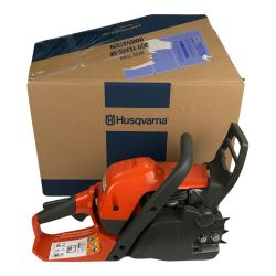 ■■ Husqvarna ハスクバーナ エンジンチェーンソー 箱付 チェンソー 135 mark2 オレンジ Sランク