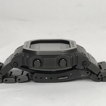  CASIO カシオ G-SHOCK タフソーラー 電波ソーラー マルチバンド6 箱付  GMW-B5000 ブラック