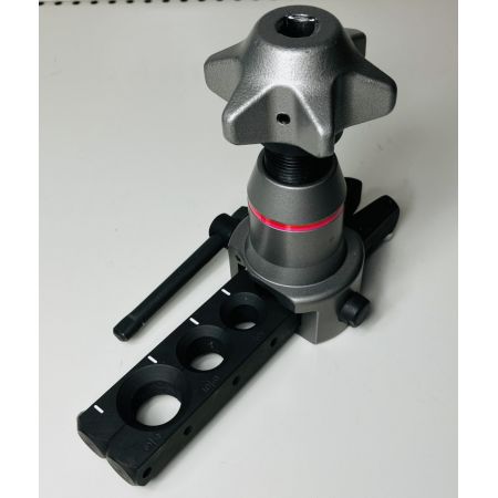 ЗЗ TASCO フレアリングツール 電動インパクトドライバー対応型 取説・箱付 TA550CX