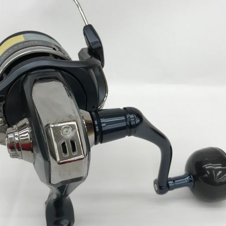  SHIMANO シマノ 20 ストラディック SW 10000HG スピニングリール キズ有 本体のみ