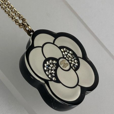  CHANEL シャネル カメリア ココマーク フラワーモチーフ ネックレス ラインストーン ブラック x ホワイト