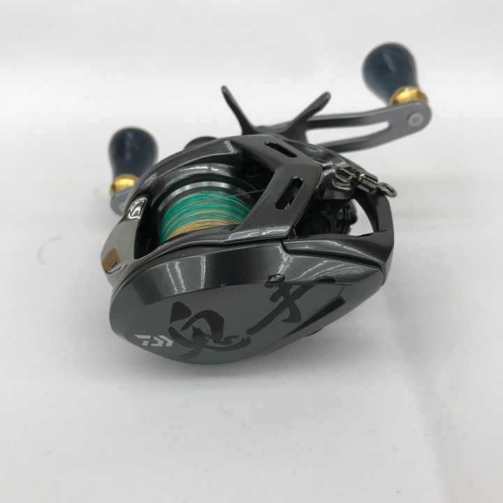 DAIWA ダイワ ベイトリール 20 ADMIRA アドミラ A 100XHL 072000 リールポーチ付  ゴメクサスハンドル/ブレーキ付｜中古｜なんでもリサイクルビッグバン