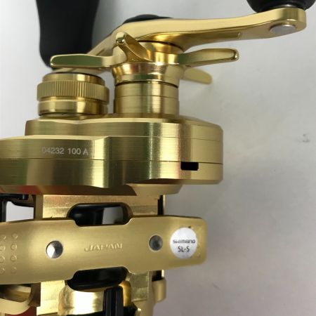  SHIMANO シマノ ベイトリール カルカッタコンクエスト100 右巻き 04232