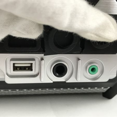  MAKITA マキタ 充電式ラジオ コードレスラジオ ACアダプタ付属 MR113 ブラック