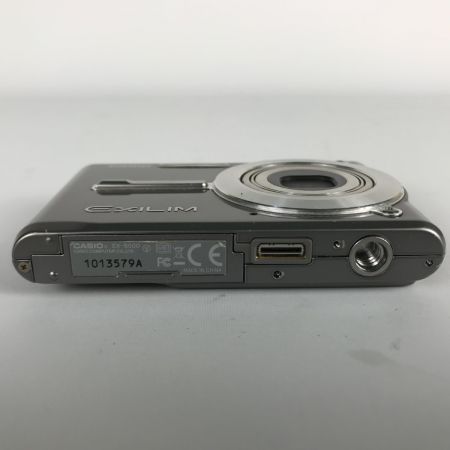  CASIO カシオ EXILIM エクシリム コンパクトデジタルカメラ 説明書・充電器・充電スタンド付属 EX-S500 シルバー