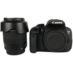 ■■ CANON キャノン デジタル一眼カメラ EOS Kiss X7i レンズ・充電器付 DS126431 Bランク