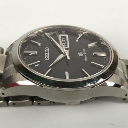  SEIKO セイコー グランドセイコー デイデイト クォーツ チタン メンズ コマ付 9F83-0AF0 ブラック