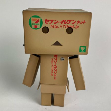   リボルテックダンボー  セブン・イレブンネットボックスバージョン 箱日焼け
