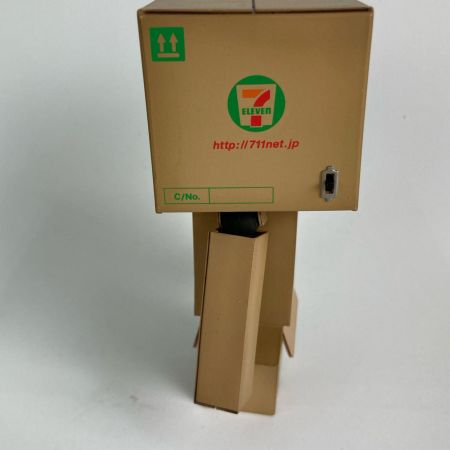   リボルテックダンボー  セブン・イレブンネットボックスバージョン 箱日焼け
