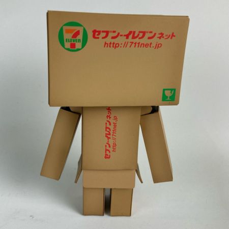   リボルテックダンボー  セブン・イレブンネットボックスバージョン 箱日焼け