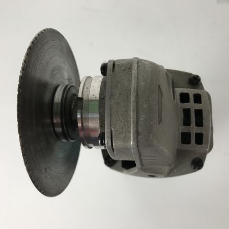  MAKITA マキタ コードレス式ディスクグラインダー 本体のみ 14.4v 0102711 GA400D グリーン